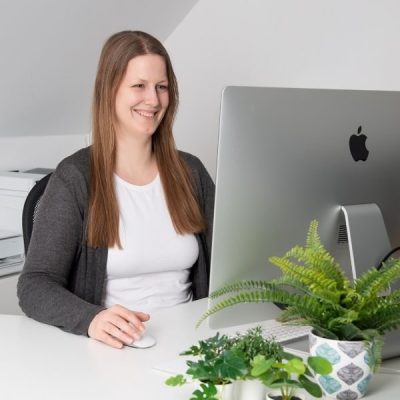 Jenny-am-PC-q0ekikl6bdag1a24te9z43xk7ld448jab5s49kr9c0.jpg Jenny-am-PC-q0ekikl6bdag1a24te9z43xk7ld448jab5s49kr9c0.jpg