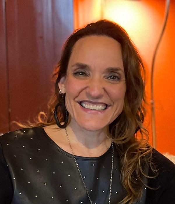 Portrait_Ordnungswelt_Nicole Ebner